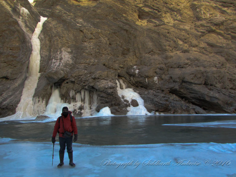 Chadar-frozen-river-trek-9